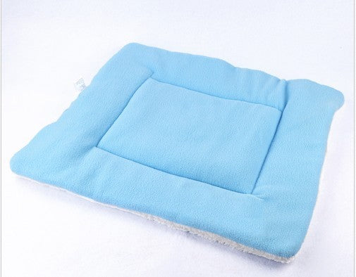 Air Conditioning Pet Cooling Mat – Breathable Summer Bed for Dogs & Cats