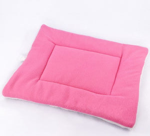 Air Conditioning Pet Cooling Mat – Breathable Summer Bed for Dogs & Cats