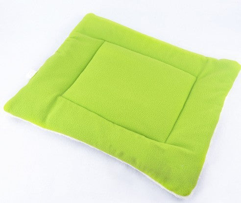 Air Conditioning Pet Cooling Mat – Breathable Summer Bed for Dogs & Cats